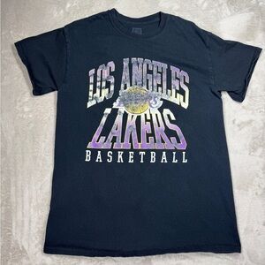 Los Angeles Lakers Ultra Game Black 100% Cotton Faded Boys T-Shirt Medium
